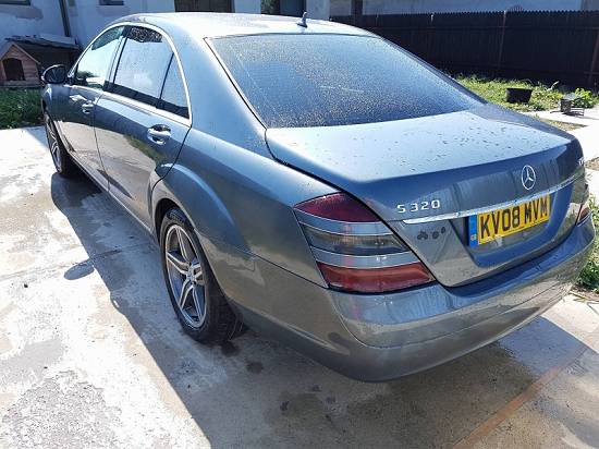 Vand Merceses S 320 Cdi de  volan dreapta