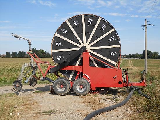 Utilaje moderne de irigare