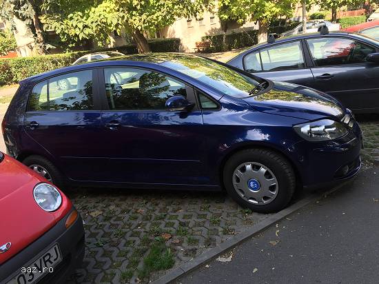 Vw golf 5,    fabricatie 2008,    motor 1,   9,    105 cp ,    Euro 4 impecabil