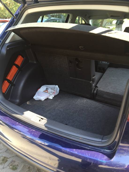 Vw golf 5,    fabricatie 2008,    motor 1,   9,    105 cp ,    Euro 4 impecabil