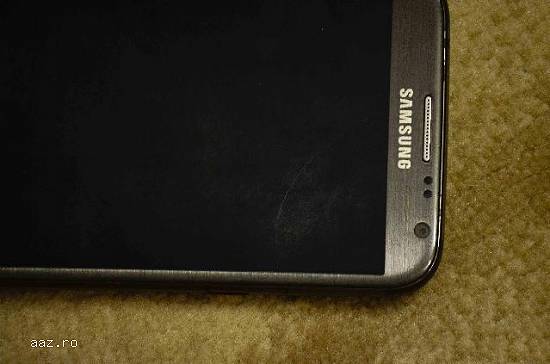 Vand Samsung Galaxy Note 2 cu display spart