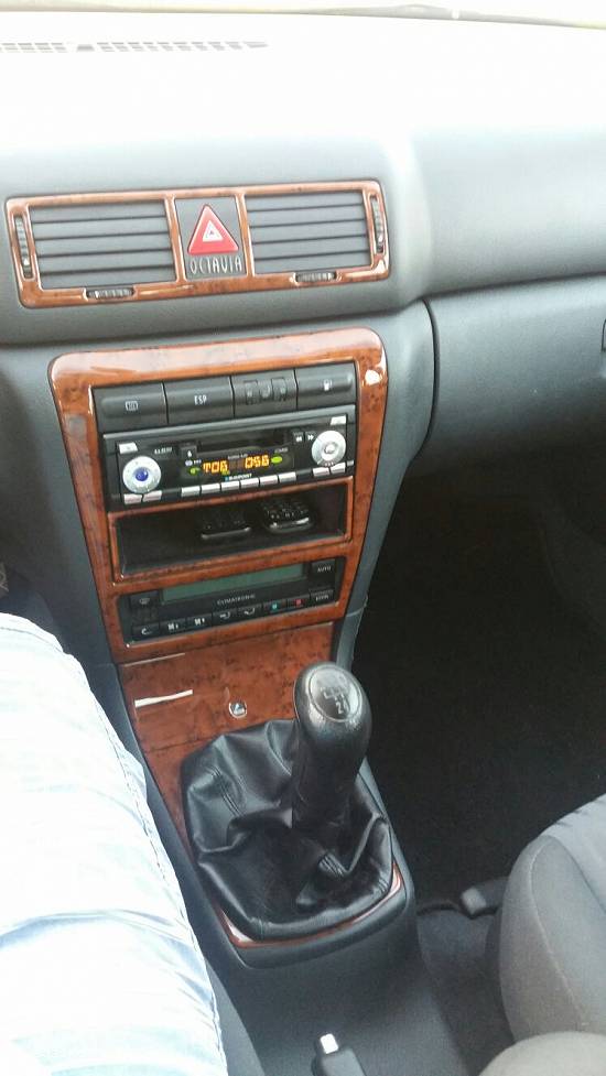 vand  skoda octavia an 2001 , 131cp,  benzina, motor 2000cm³