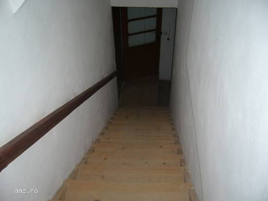 Vand casa Pucioasa