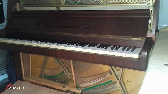 vand pianine