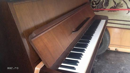 vand pianine