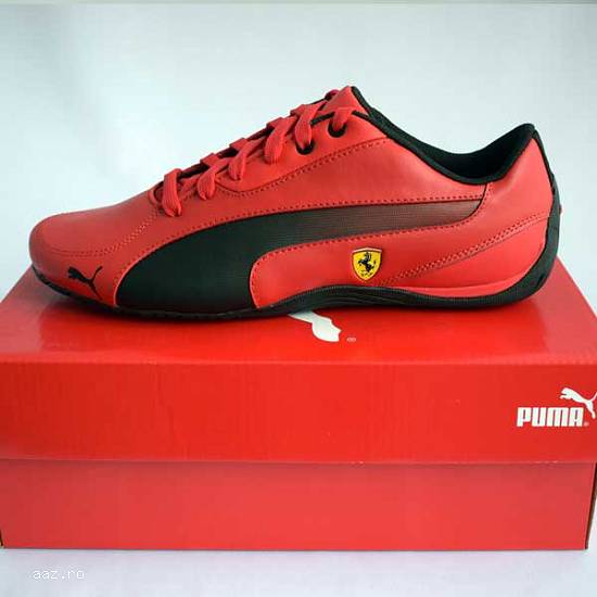 Adidasi Puma Ferarri originali