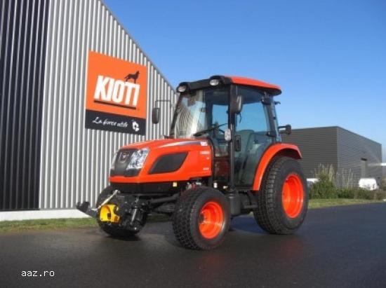 Tractor nou,    4x4 de 22CP; 26CP; 28CP 35CP si 45CP Kioti ,    Korea
