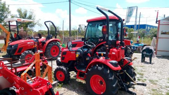 Tractoare NOI,      4x4,    28CP cu lama,      incarcator fata,      cabina,      KIOTI din KOREA