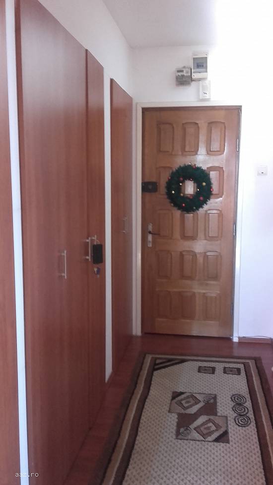 Proprietar vand apartament 2 camere Titan