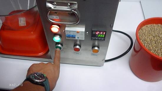 Presa ulei la rece 220V - garantie 1 an