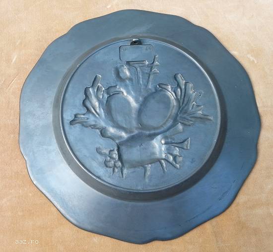 Farfurie decorative din aliaj de staniu (1791) ER221