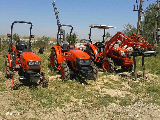 Tractor nou,  4x4 de 22CP; 28CP Kioti CK22;CK2810,  cadru,  cabina