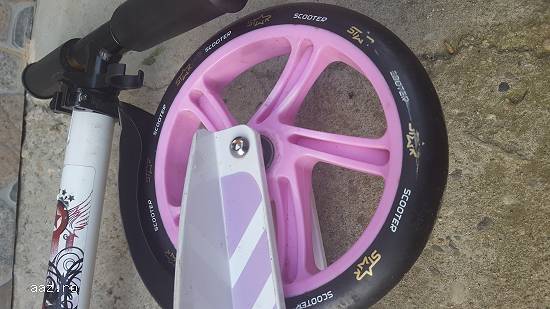 Trotineta Noua Scooter roti 20cm Anglia
