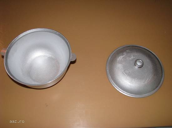 Vesela de aluminiu