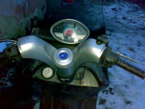 Vand scuter Kymco Grand Dink.....vechime 4 ani.pret 300 euro