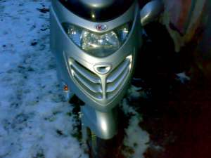 Vand scuter Kymco Grand Dink.....vechime 4 ani.pret 300 euro