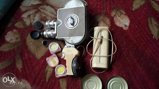 Vînd cameră de Filmat Admira Electric merge pe Baterie de 12 V,   model vechi,   din Czechoslovaki