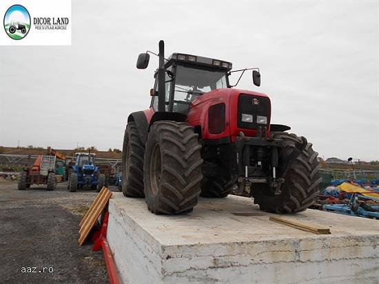 Tractor Massey Ferguson 8220