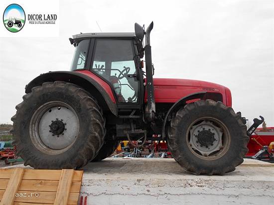 Tractor Massey Ferguson 8220