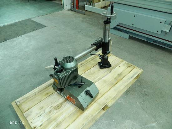 Dispozitiv de avans Pertici univer 508