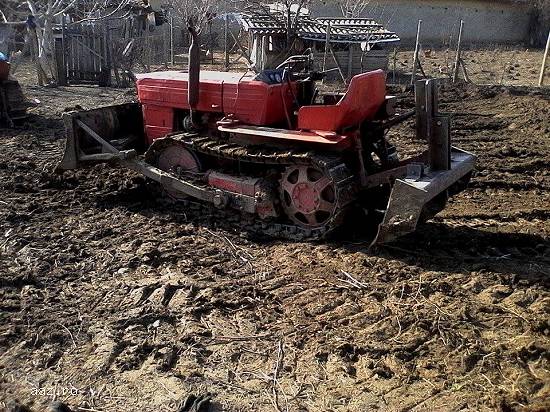tractor pe senile