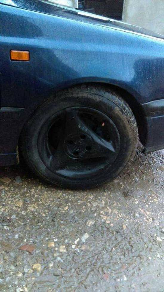 Jante aliaj pe 15 in 4 prezoane+cauciucuri de iarna