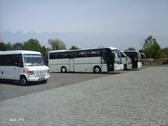 inchirieri microbuze autocare