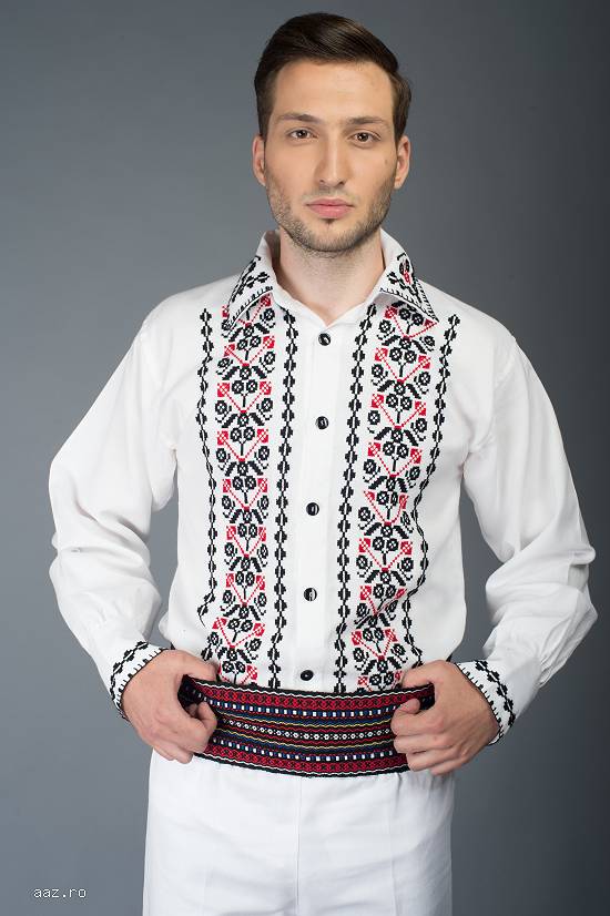 Camasa nationala romaneasca