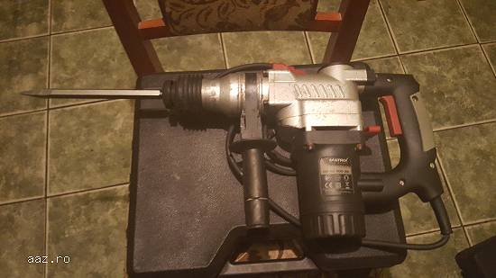 Ciocan Rotopercutor Matrix la cutie  900W Import Germania trimit în tara