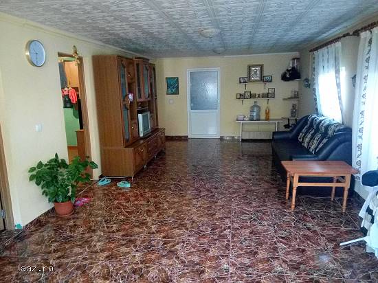 Vand casa Calugareni