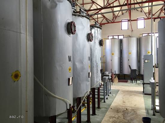 Sectie rafinare ulei brut din floarea soarelui