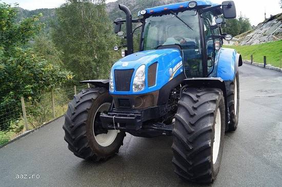 New Holland T6-165