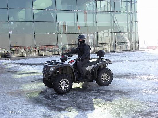 agenti de securitate