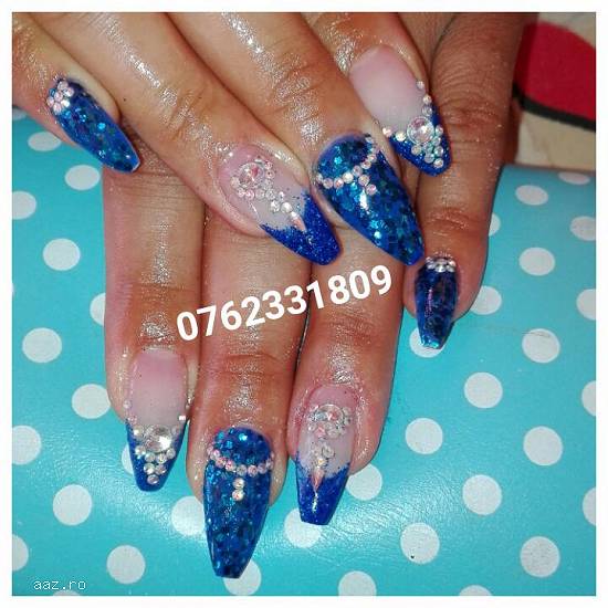aplic unghii false cu gel