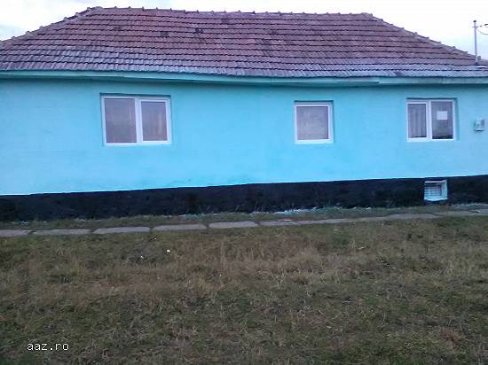 Vînd schimb casă
