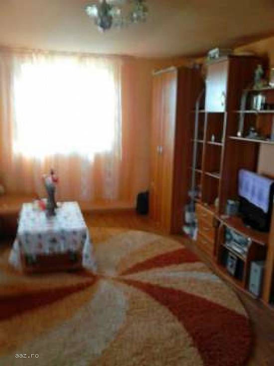 Vînd schimb casă