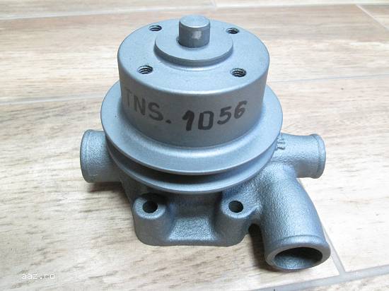Pompa de apa - motor Perkins 3.152  Perkins D3.152