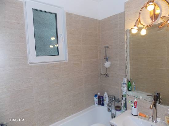Apartament cu 2 camere,         10 minute metrou Piata Sudului
