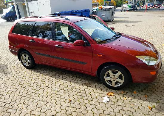 Ford Focus 1.8 Diesel  -2200 € Negociabil