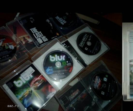 Vând PS3 super slim