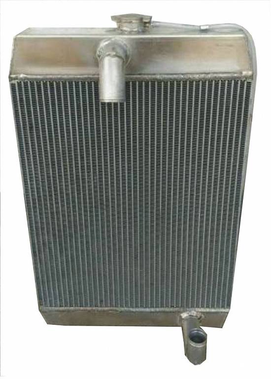 Radiator tractor universal U 650 nou Brasov. Model unicat 18Kg.