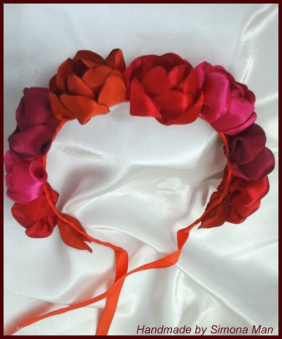 REDUCERE Coronita cu flori textile Just Like Fire