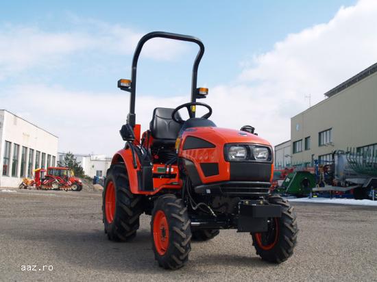 Tractor nou,  4x4 de 22CP; 28CP Kioti CK22;CK2810,  cadru,  cabina