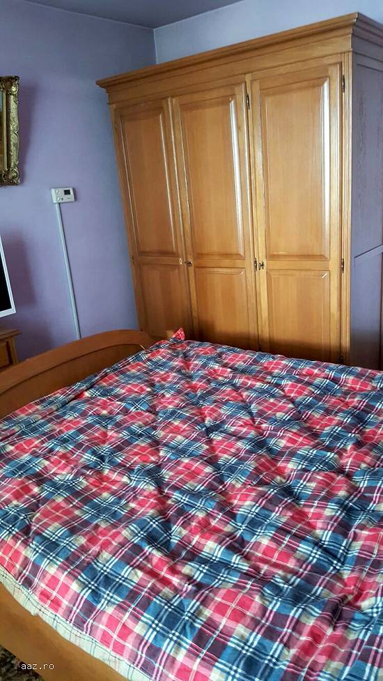 Dormitor din lemn masiv de stejar cu saltea ortopedică
