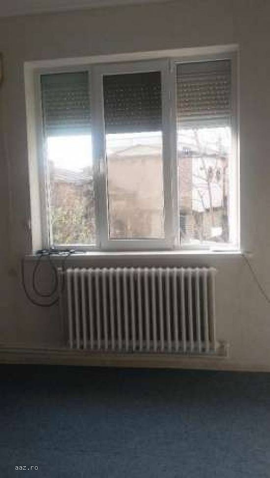 3 camere centru civic iasi
