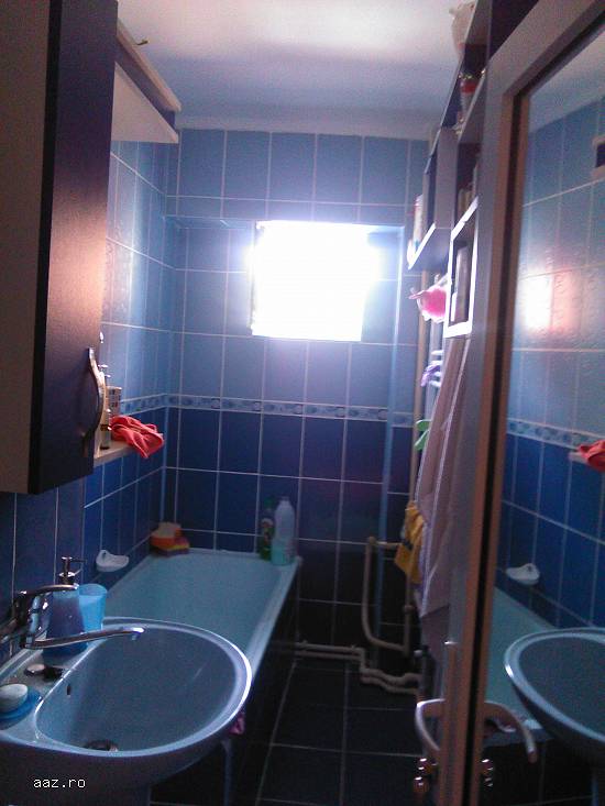 Vând apartament