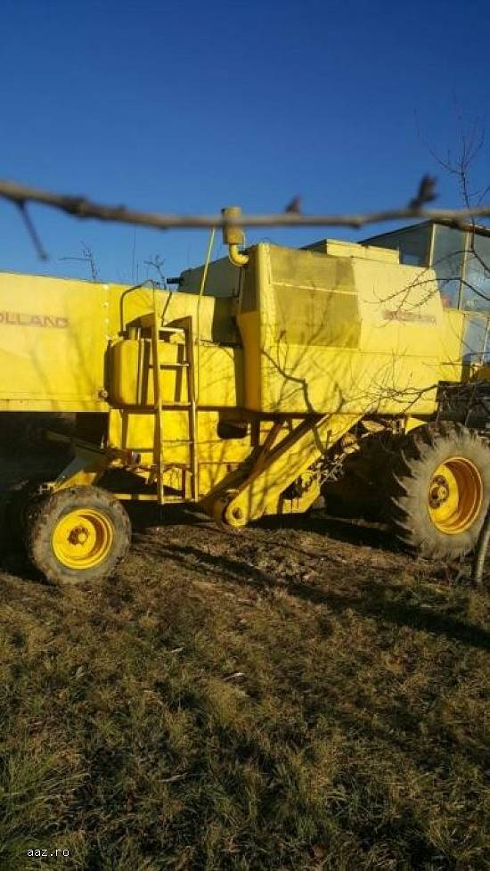 Combină New Holland 1530