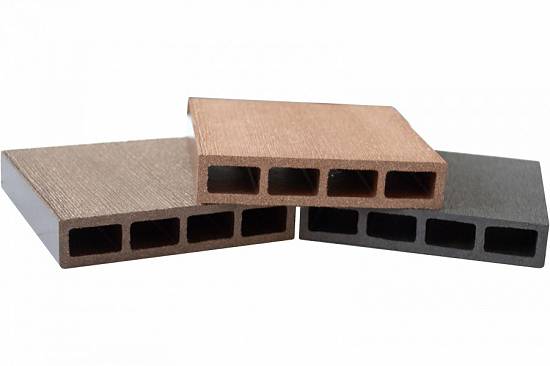 Gard lemn compozit/lemn plastifiat