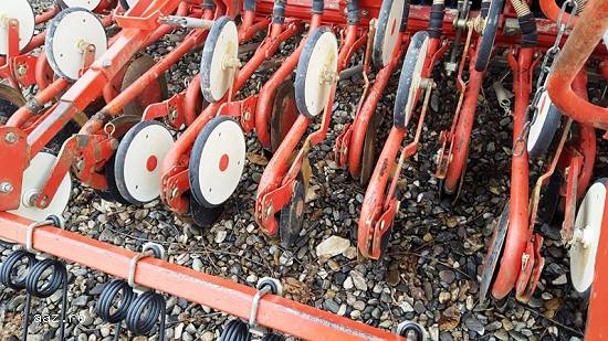 SEMANATOARE PAIOASE CU FREZA AGRICOLA 4 METRI