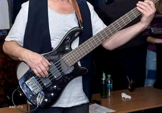 Lectii de chitara bass